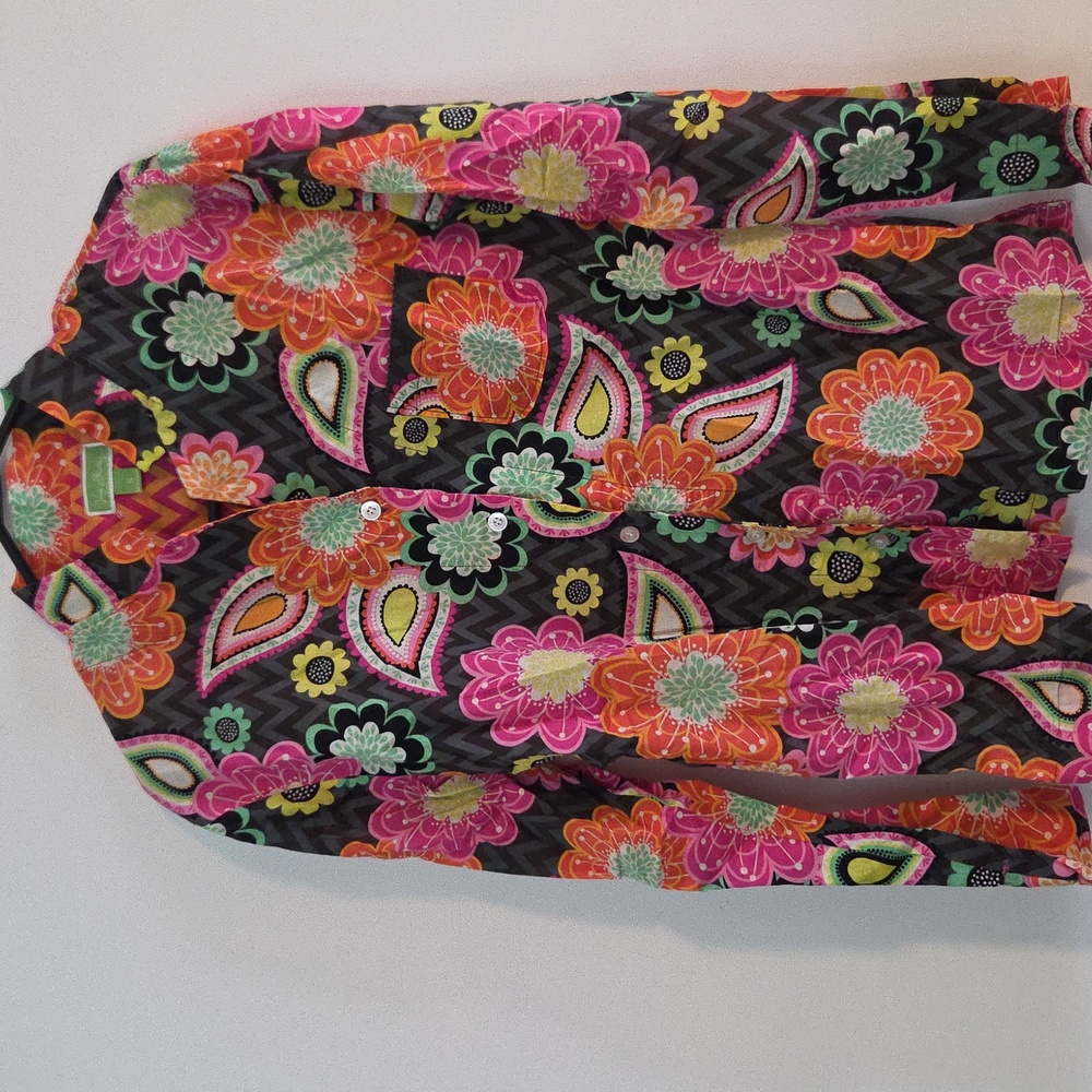 Vera Bradley floral button down cotton shirt Sz S